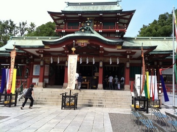 深川八幡祭り本殿.jpg