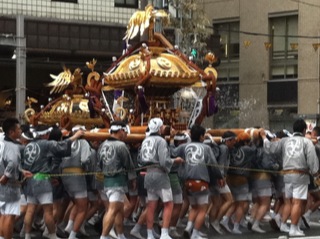 深川八幡祭り神輿渡御10.jpg