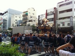 深川八幡祭り神輿渡御9.jpg