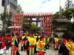 深川よさこい祭り富岡八幡宮大鳥居1.jpg